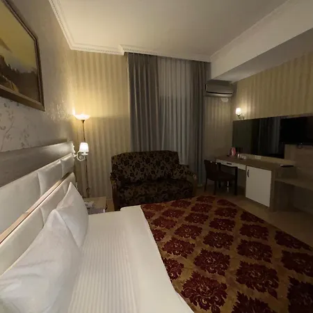 Otel Nil Center *